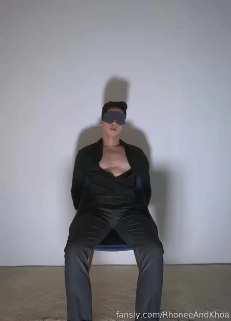 HVK-BLIND FOLD-FUCK ME ‖ R+【PHOTO+VIDEO】