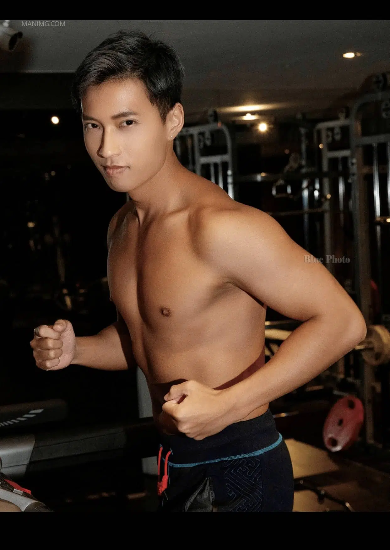 Bluephoto 藍攝 No.282 捕獲健身房裡的運動型男 Coff ‖ R+【PHOTO+VIDEO】