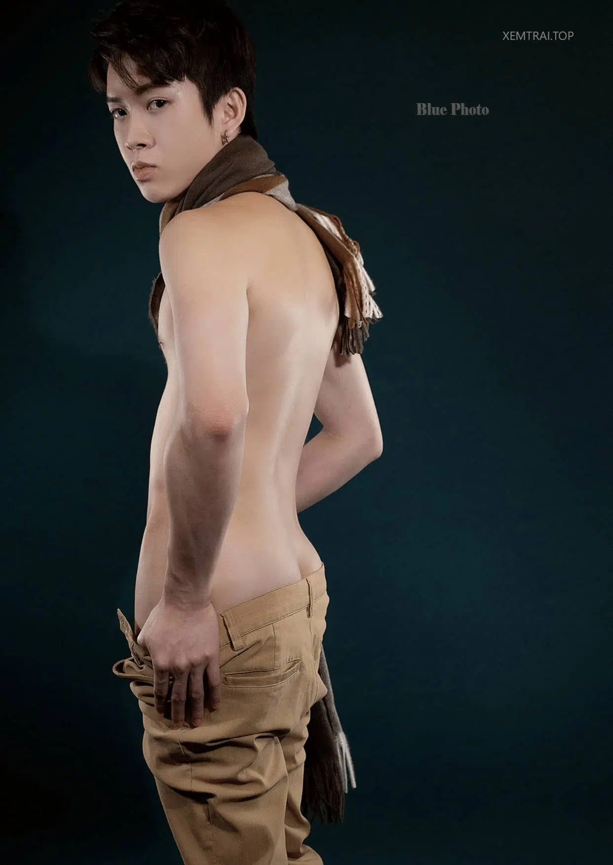 Bluephoto 藍攝 No.285 成年禮寫真 可愛男孩-FUFU 野外射出 ‖ R+【PHOTO+VIDEO】