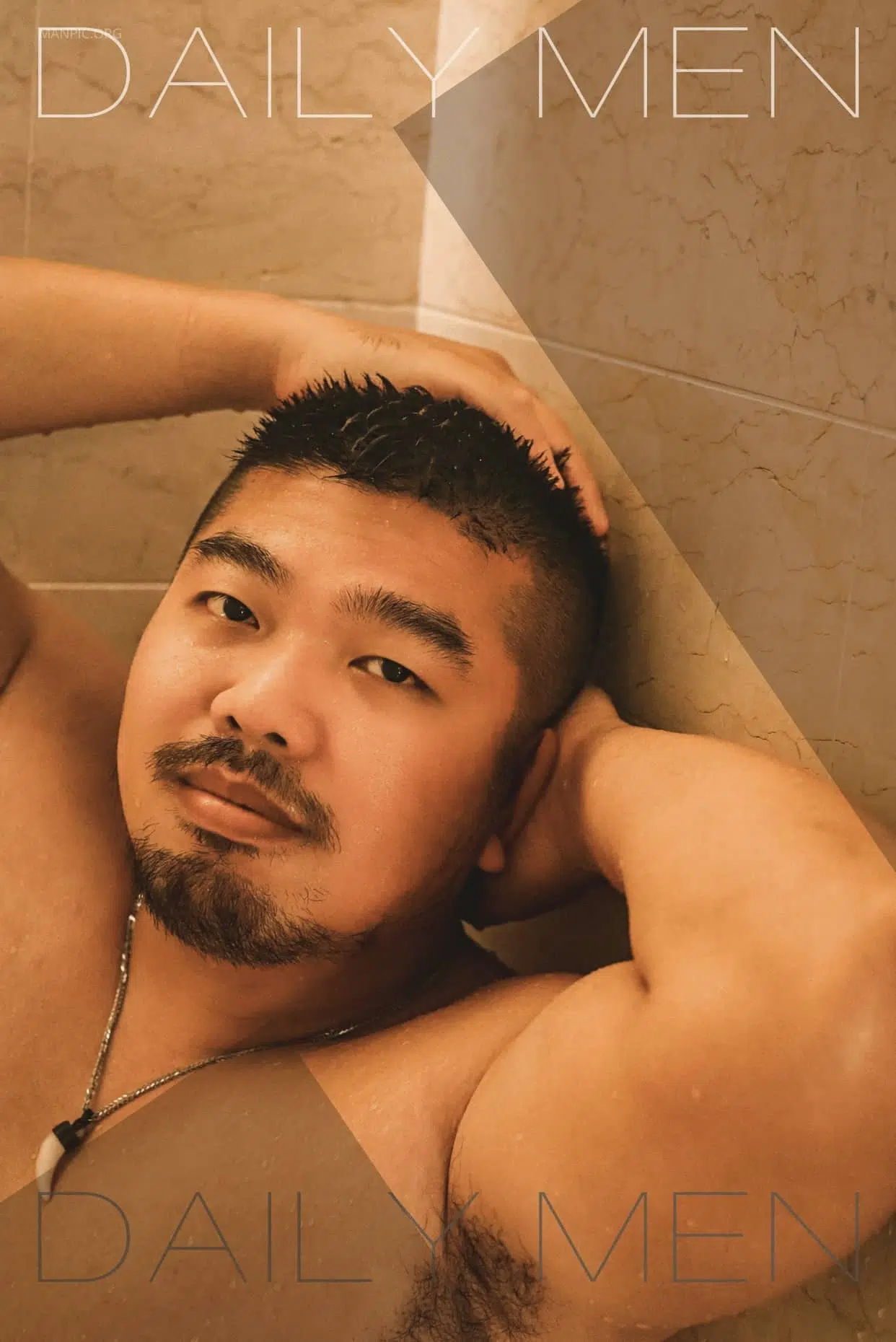 Daily Men Vol.8 HUNK 作戰準備 ‖ R+【PHOTO】