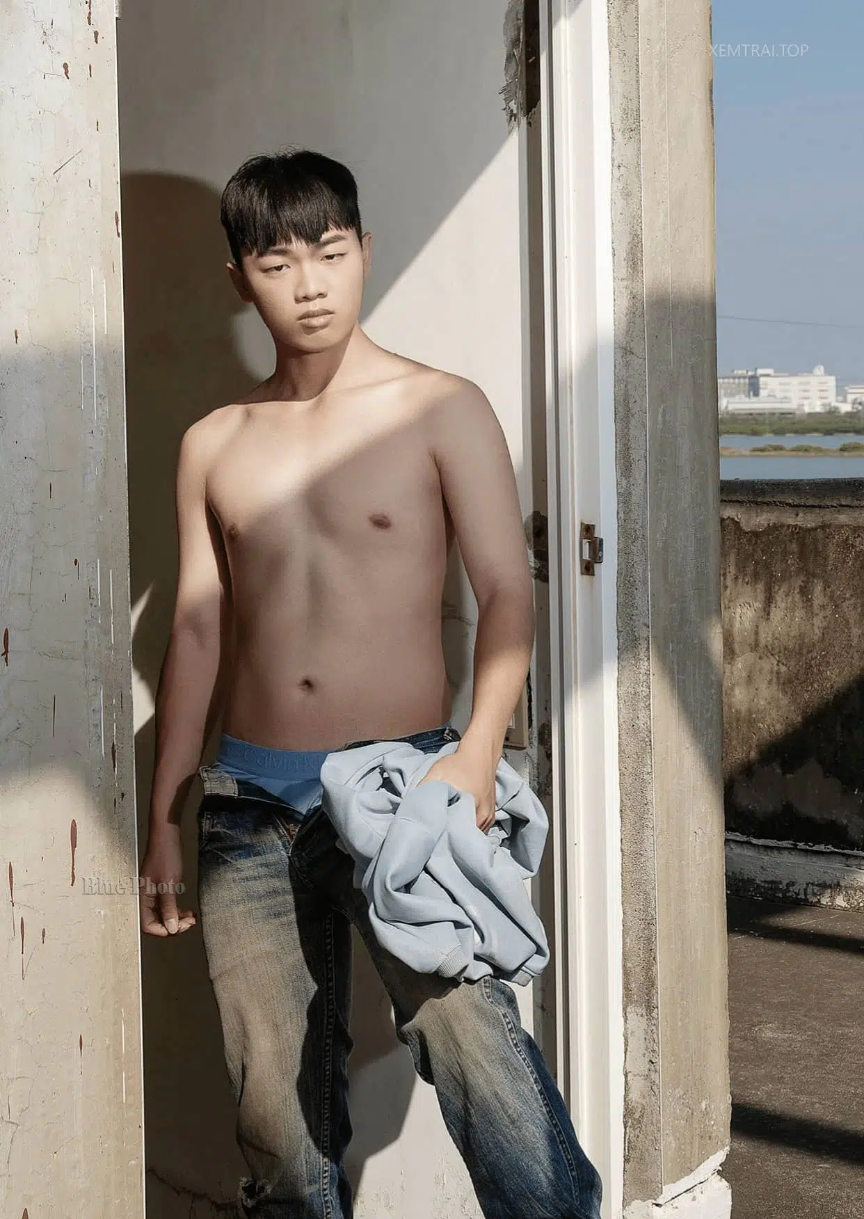 Bluephoto 藍攝 No.304 Kevin弟弟-陽光大學生全紀錄 ‖ R+【PHOTO+VIDEO】