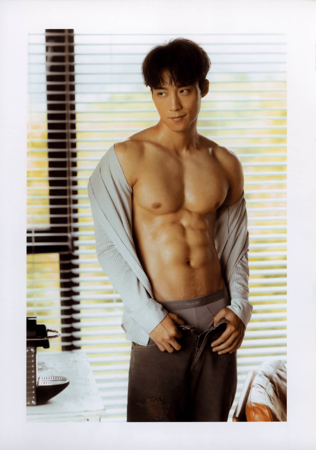 GOOD BOY Andy Bian 卞慶華 ‖ R+【PHOTO+VIDEO】