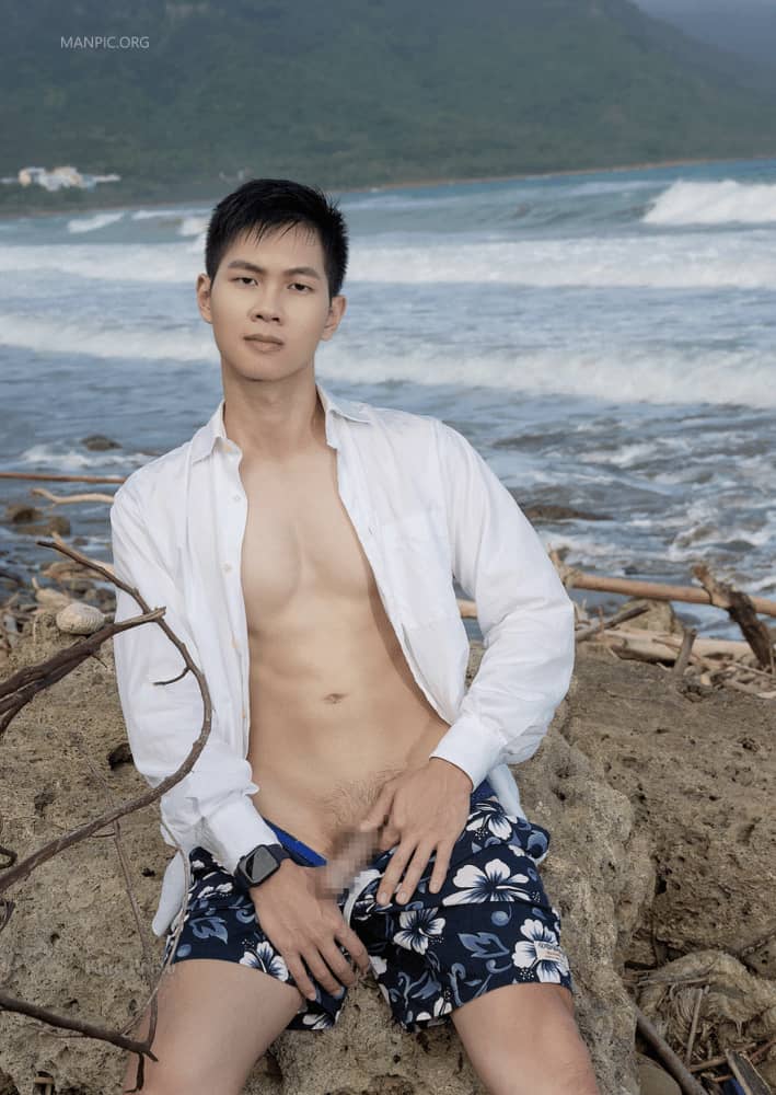 Bluephoto 藍攝 No.312 校隊男孩的無敵青春 凱 ‖ R+【PHOTO+VIDEO】