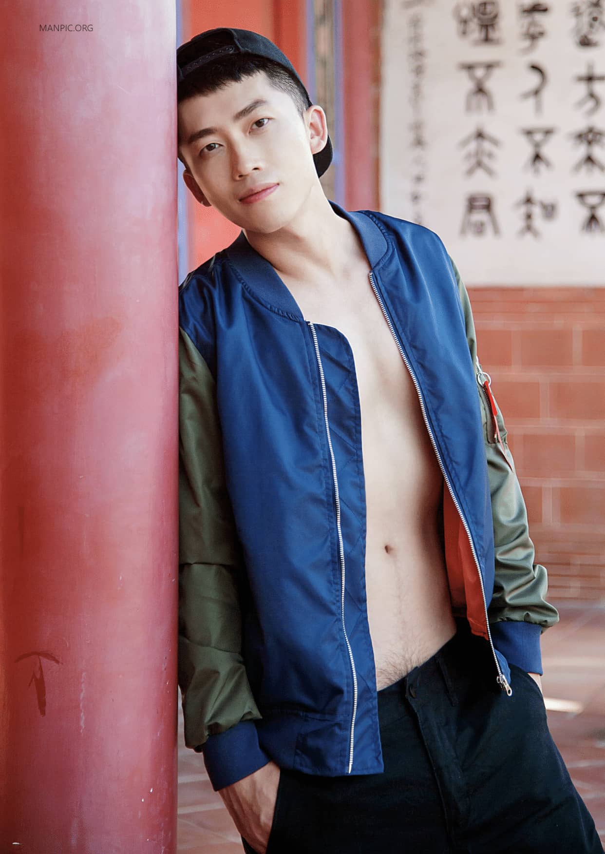 BLUEMEN 藍男色 NO.420 鄰家大男孩裸泳解放 柏霖 ‖ R+【PHOTO+VIDEO】