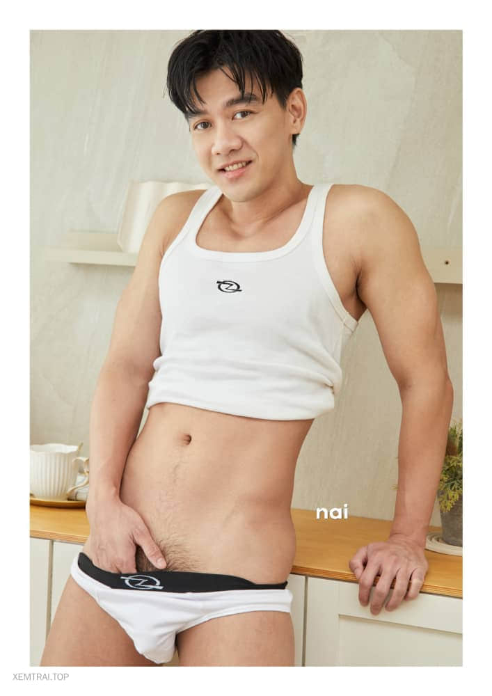 NAI Photobook Magazine issue09 – MIKE ‖ R+【PHOTO+VIDEO】