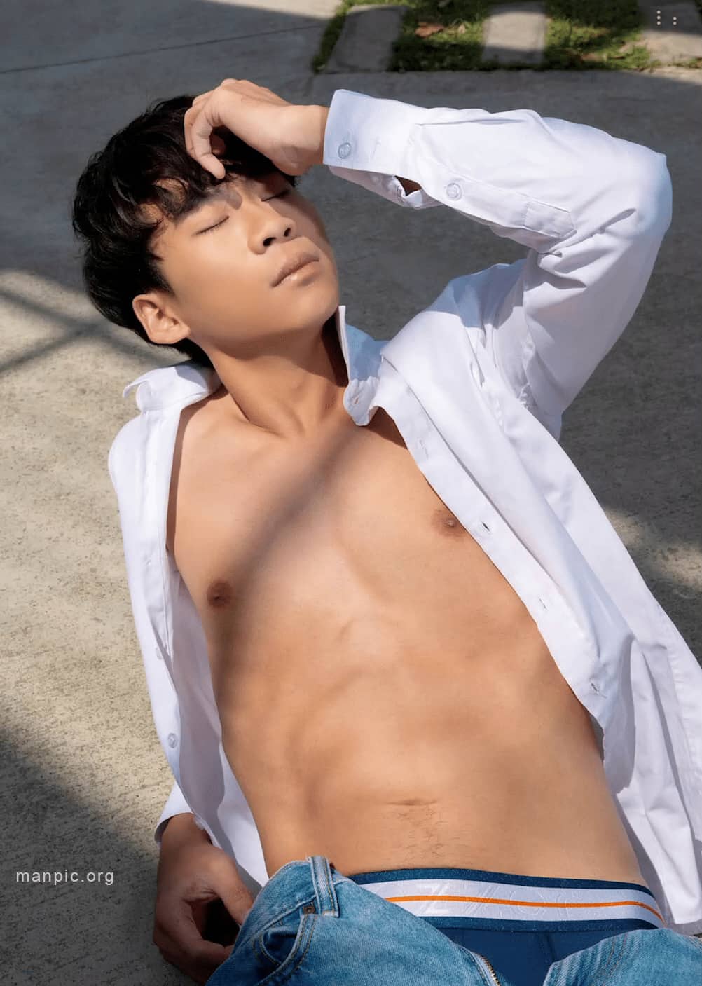Bluephoto 藍攝 No.318 男大生的暑期寫真 小樂 ‖ R+【PHOTO+VIDEO】